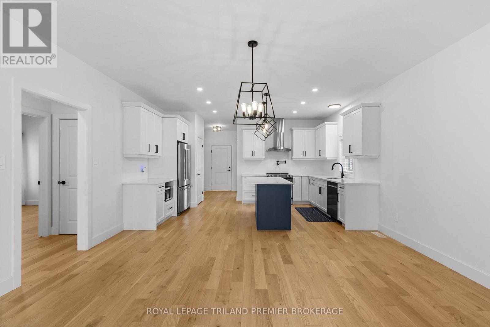 1346 Bush Hill Link Property Photo 12