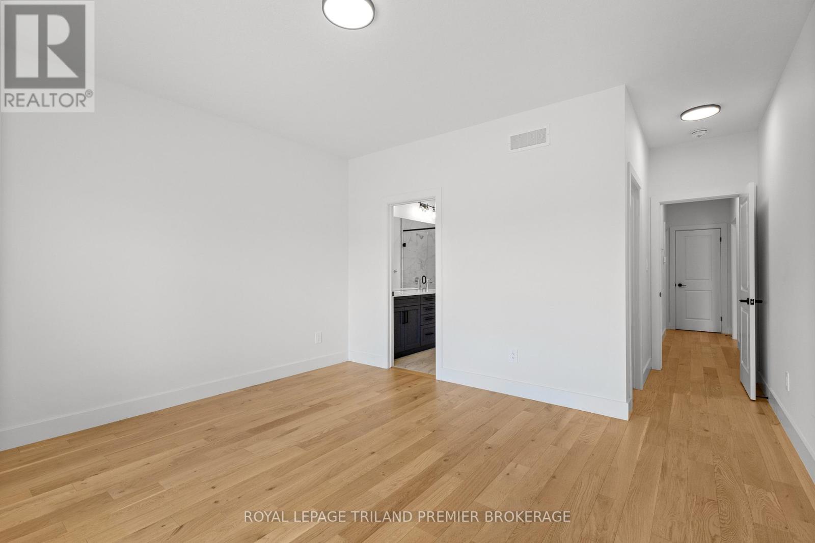 1346 Bush Hill Link Property Photo 18