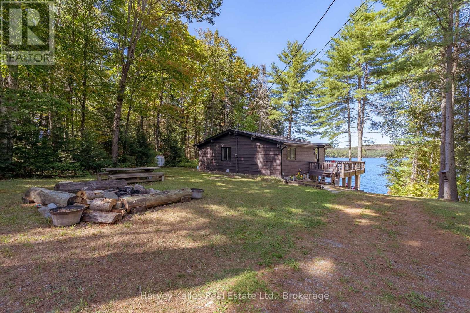 1003 Hollow Road Property Photo 3