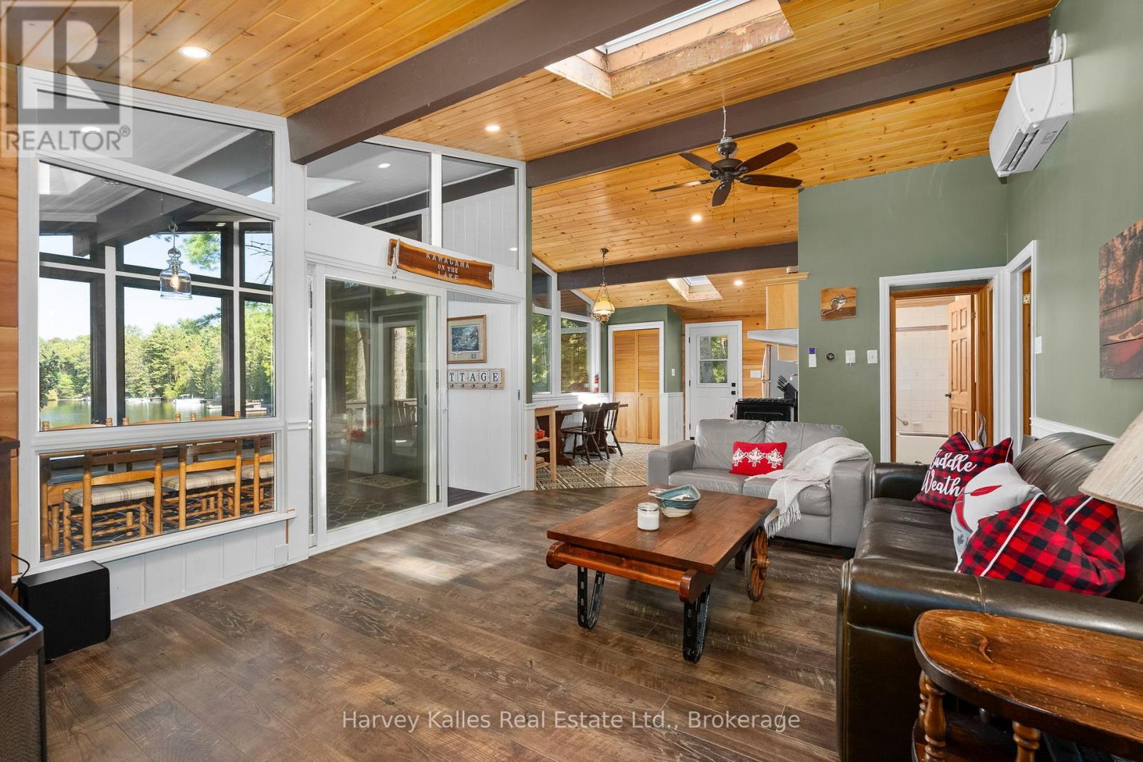 1003 Hollow Road Property Photo 8