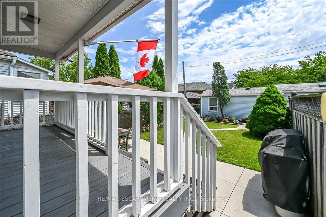 184 London Street N Property Photo 27