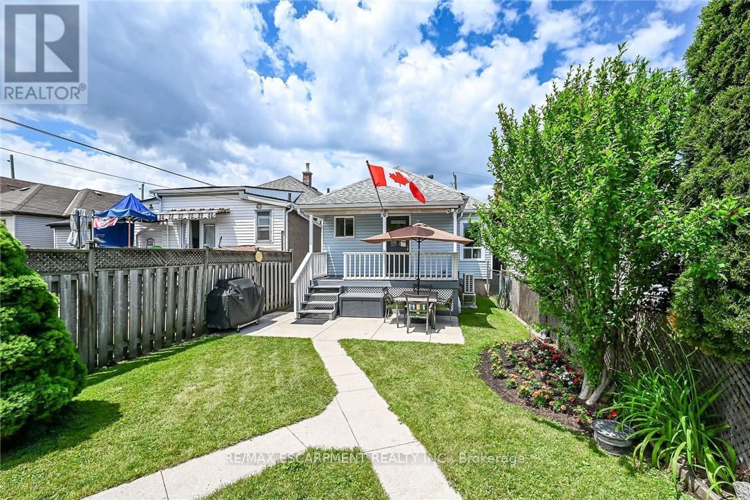184 London Street N Property Photo 29
