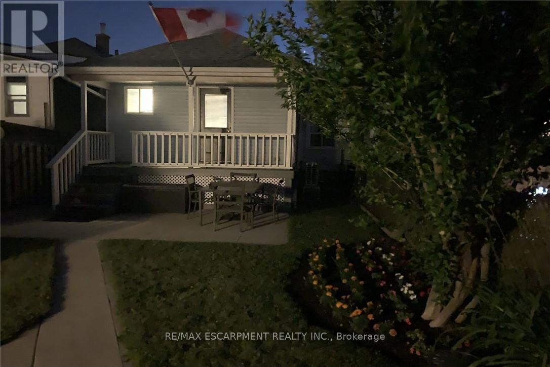 184 London Street N Property Photo 30