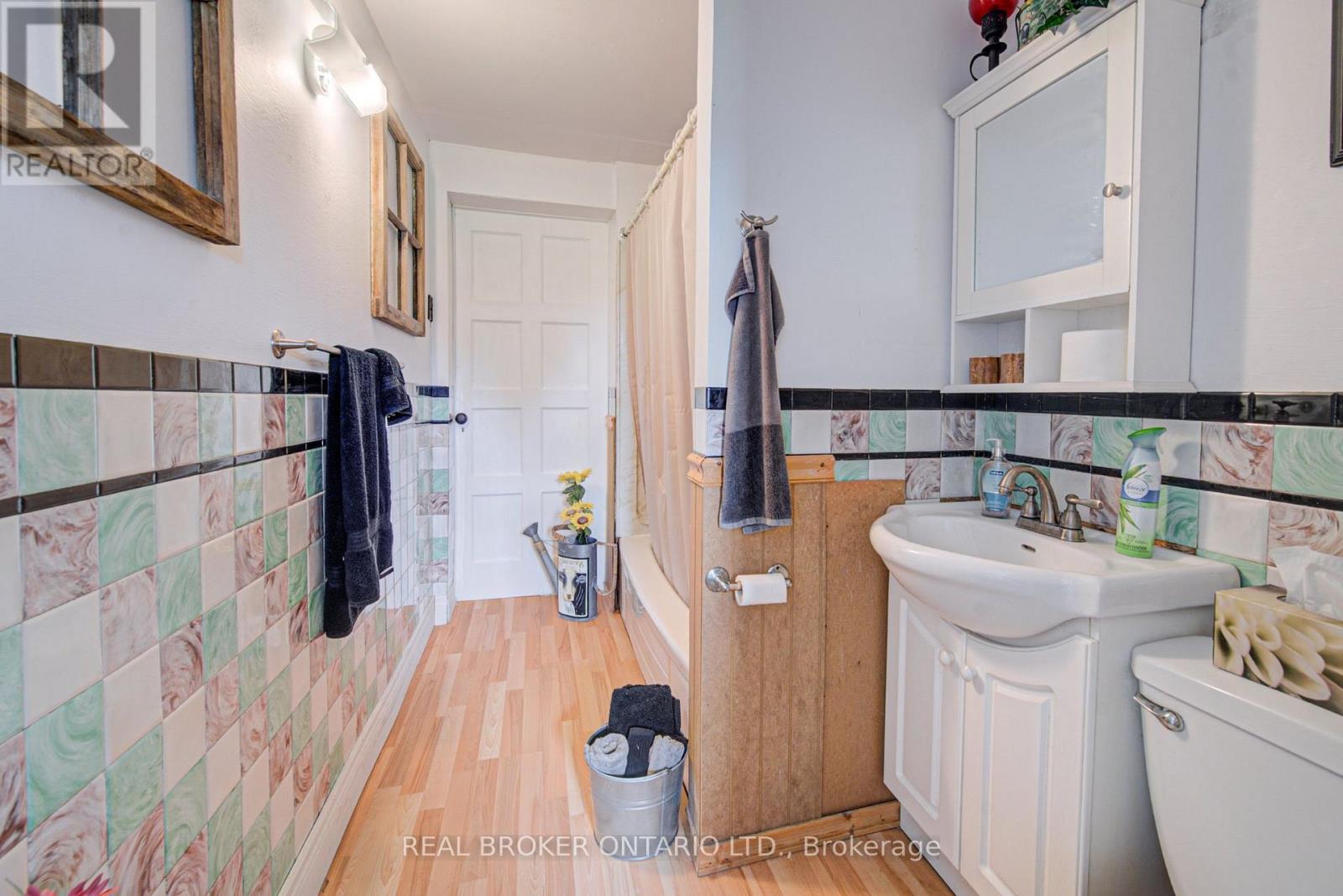 1032 Gore Road Property Photo 19