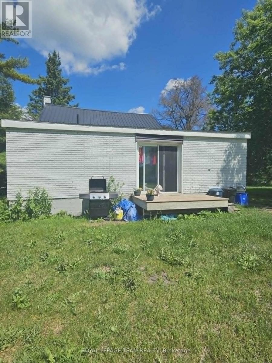 21896 Concession Road 10 Road Property Photo 5