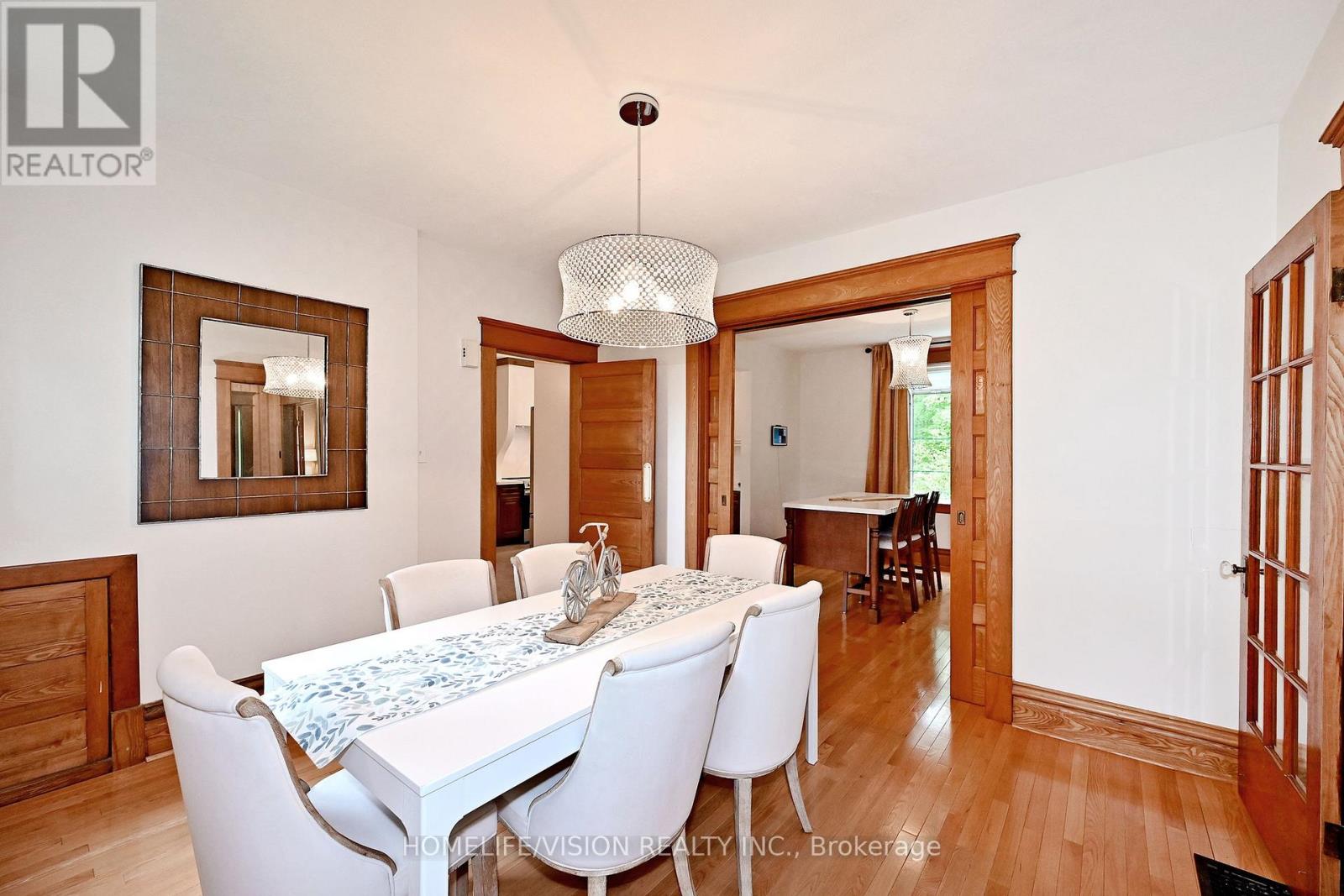 135 Elgin Street N Property Photo 11