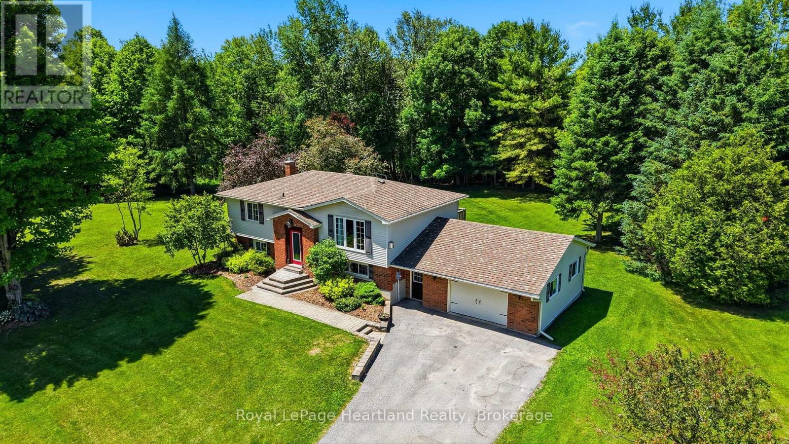 106 Cedar Court Property Photo 2