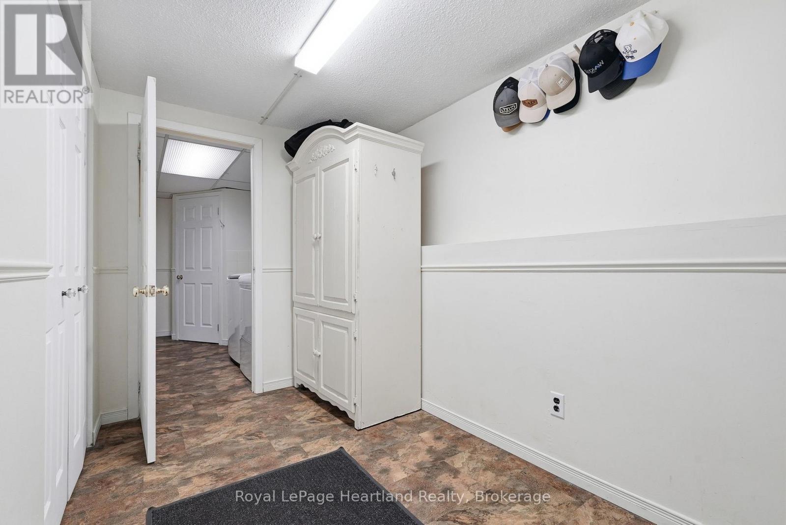 106 Cedar Court Property Photo 28