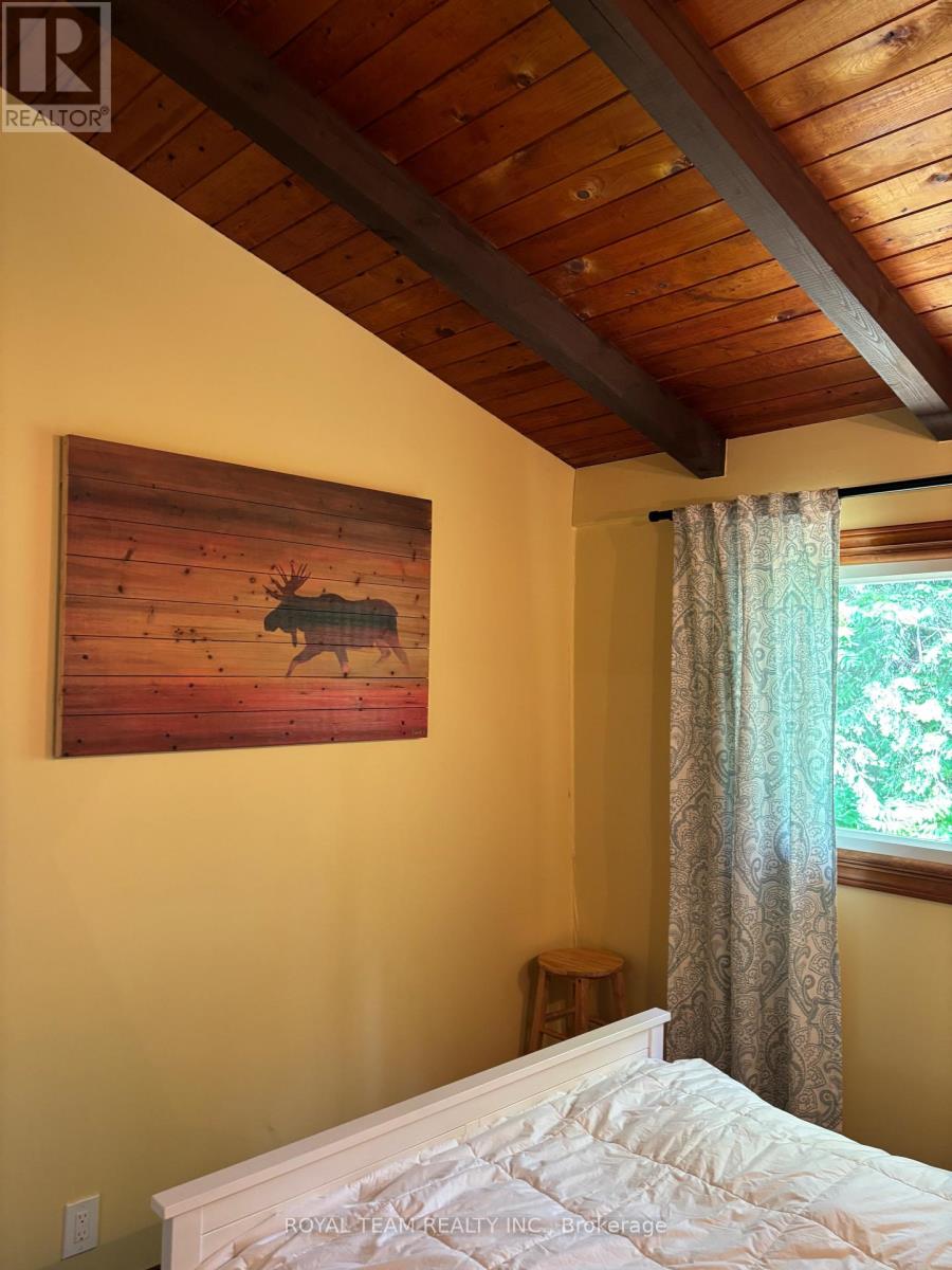 1851 Deep Bay Road Property Photo 24