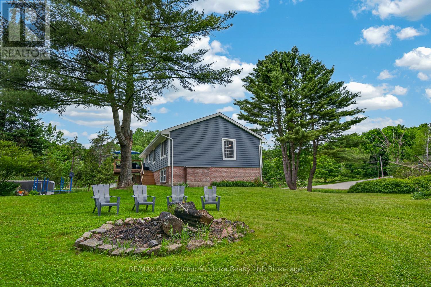 109 North Road N Property Photo 45
