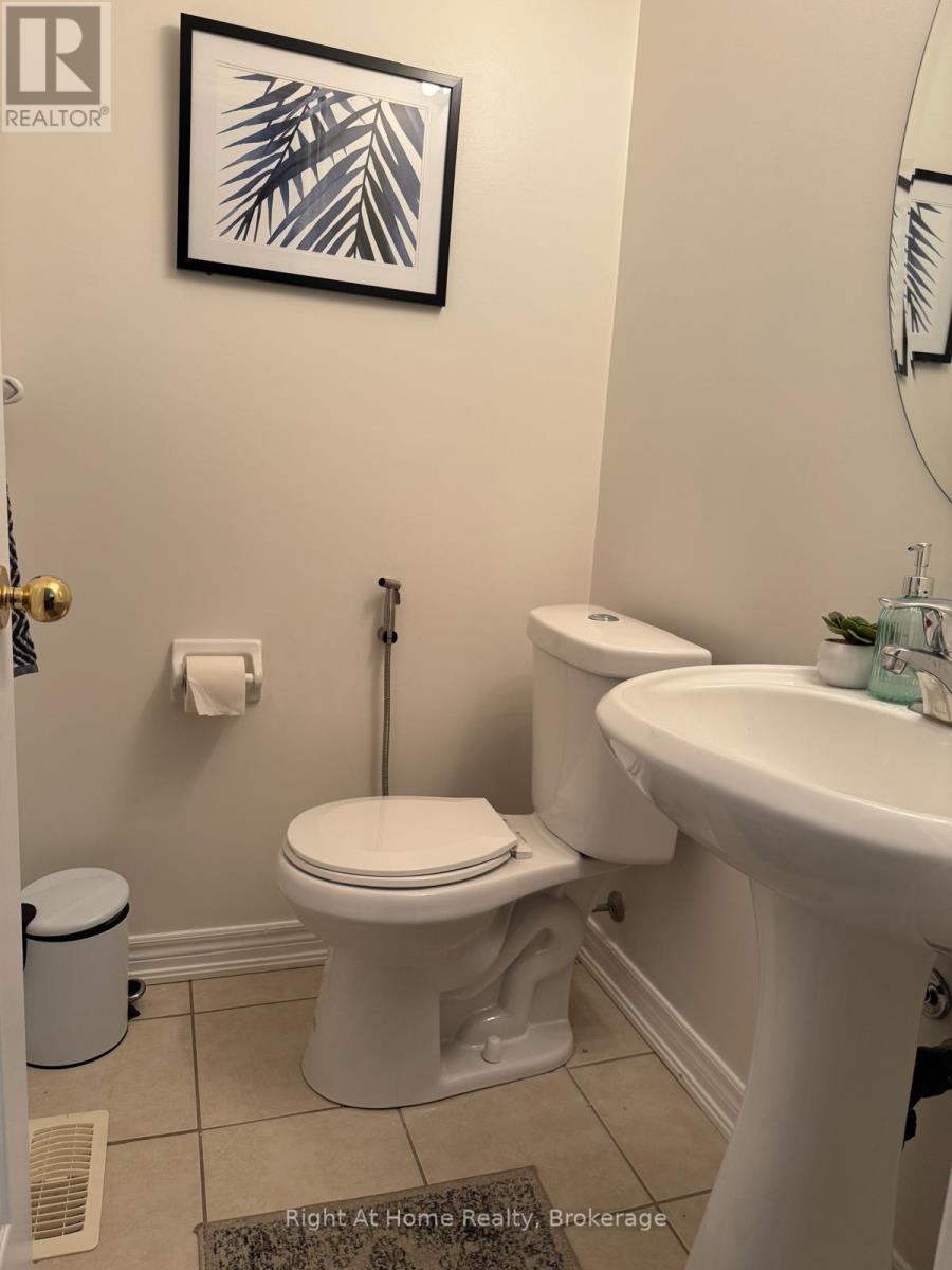 76 Easthampton Road Property Photo 7