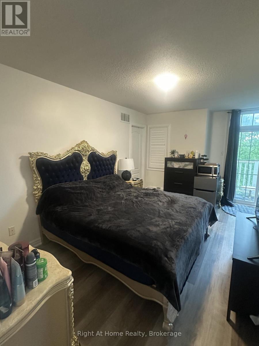 76 Easthampton Road Property Photo 12