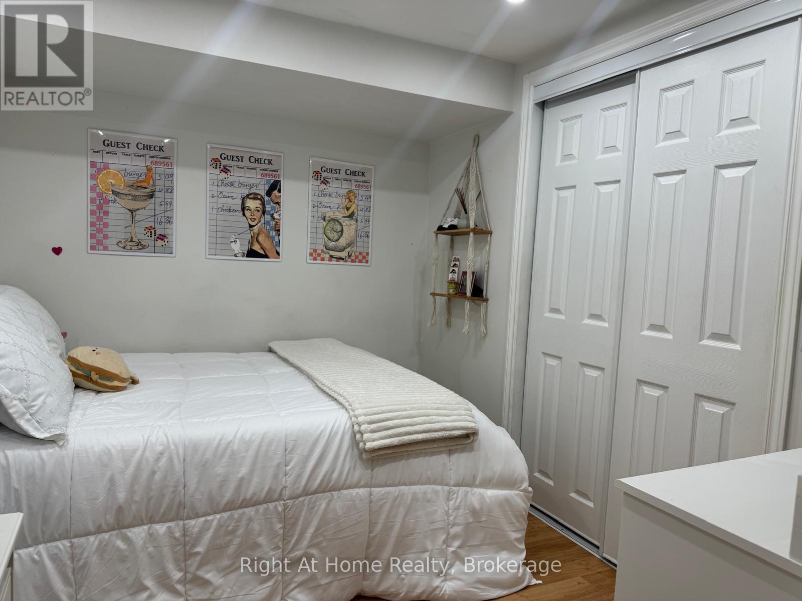 76 Easthampton Road Property Photo 15