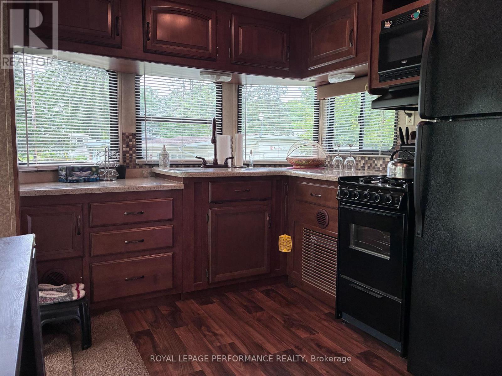 2775 Chartrand Road Property Photo 5
