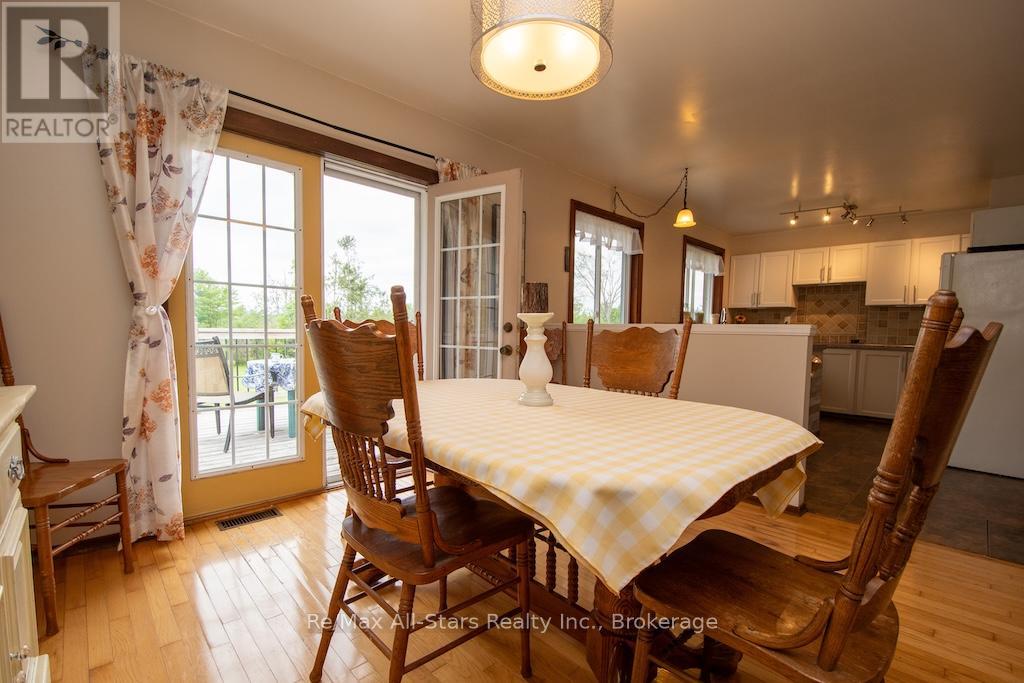 421 Ogemah Road Property Photo 12