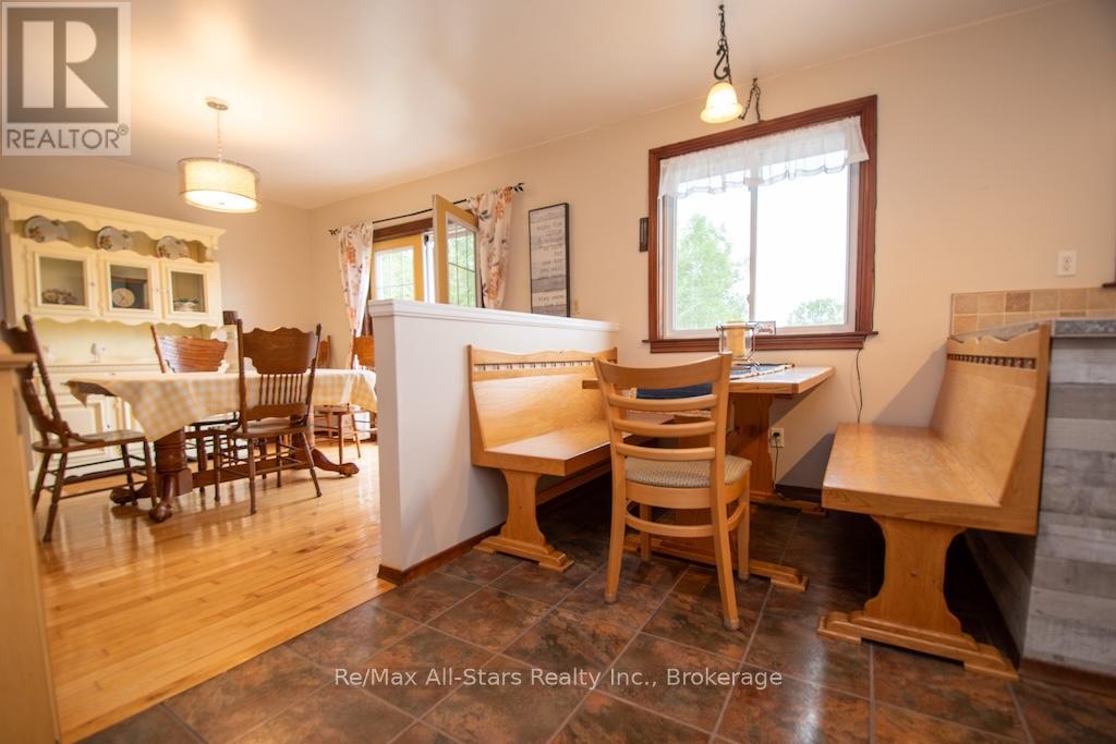 421 Ogemah Road Property Photo 13