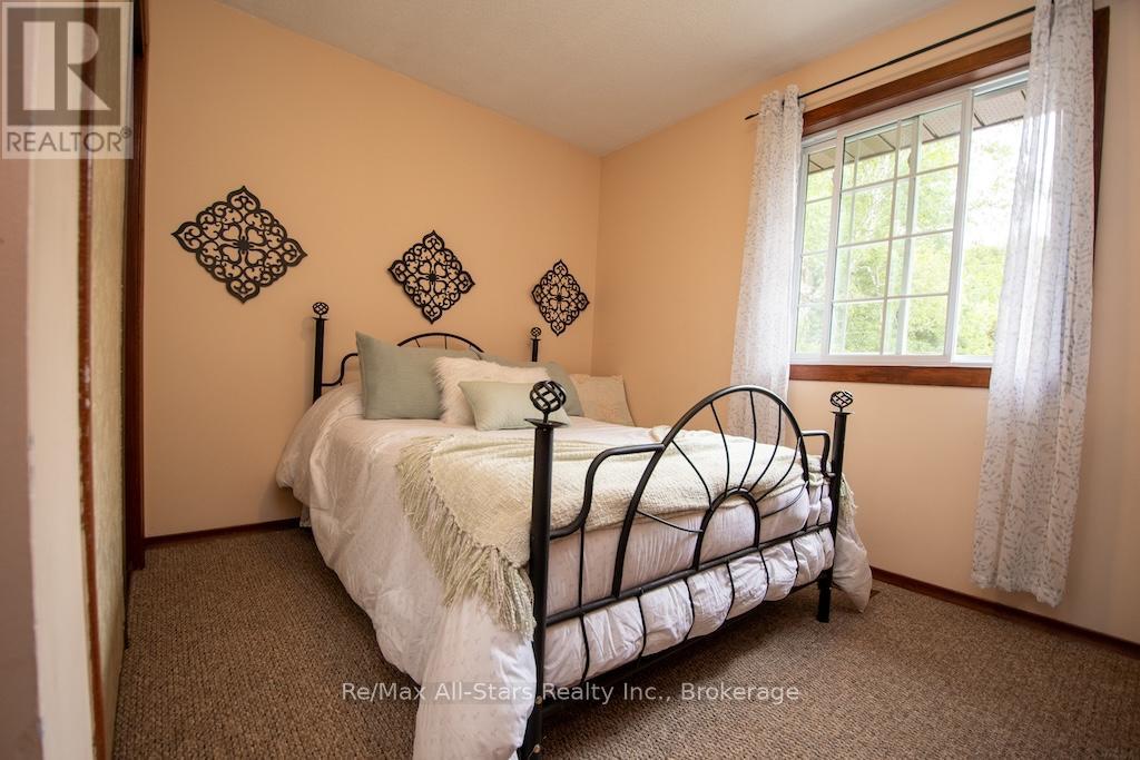 421 Ogemah Road Property Photo 23