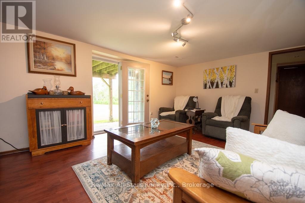 421 Ogemah Road Property Photo 34