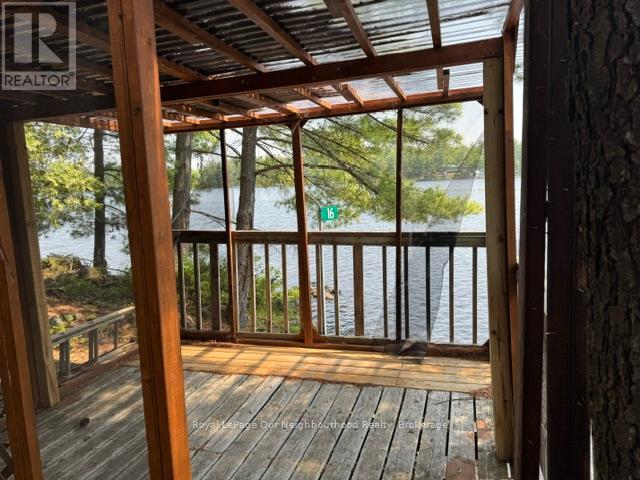 16 Is 12 Cordova Lk Island Property Photo 10