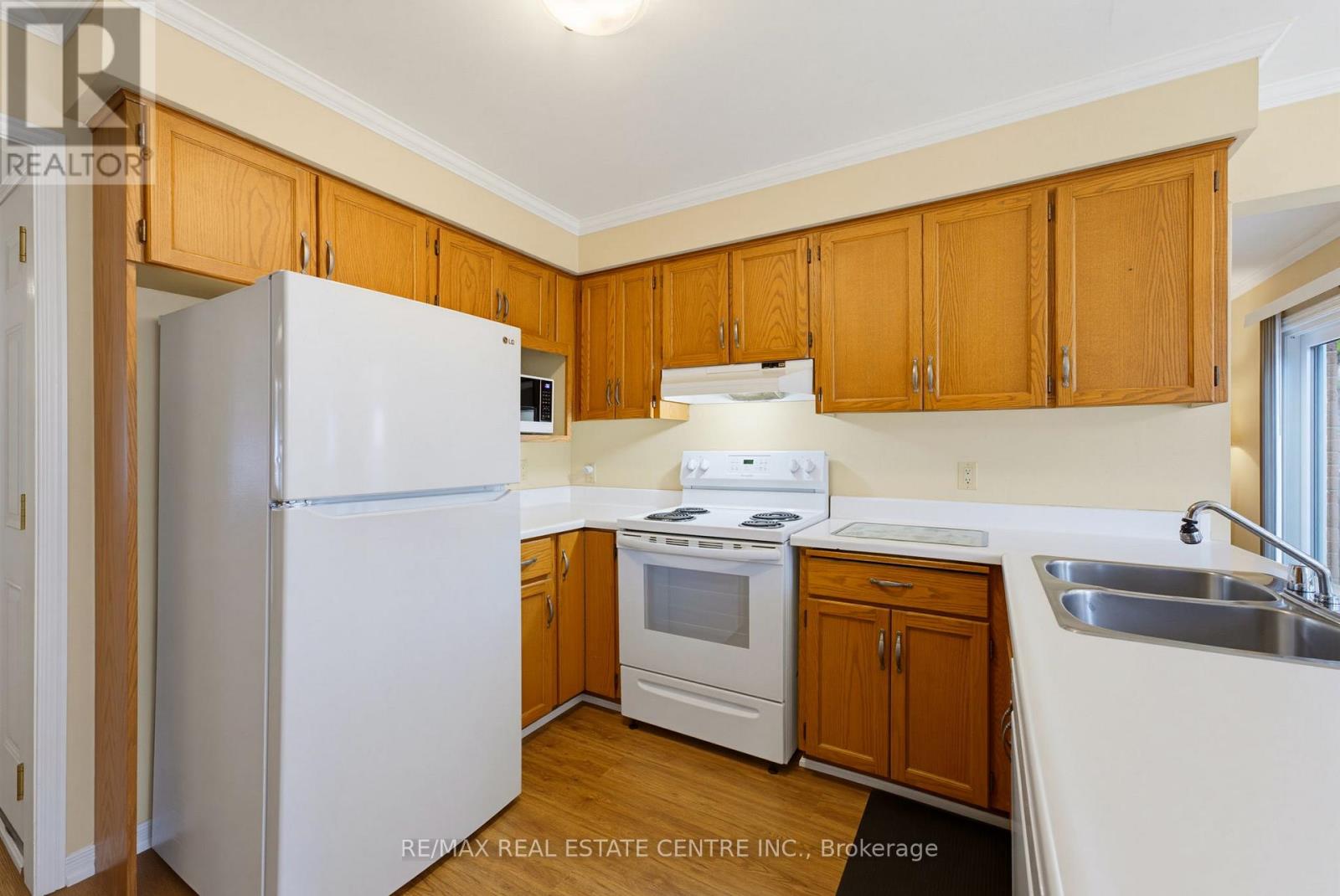 417 Cooper Street Property Photo 10