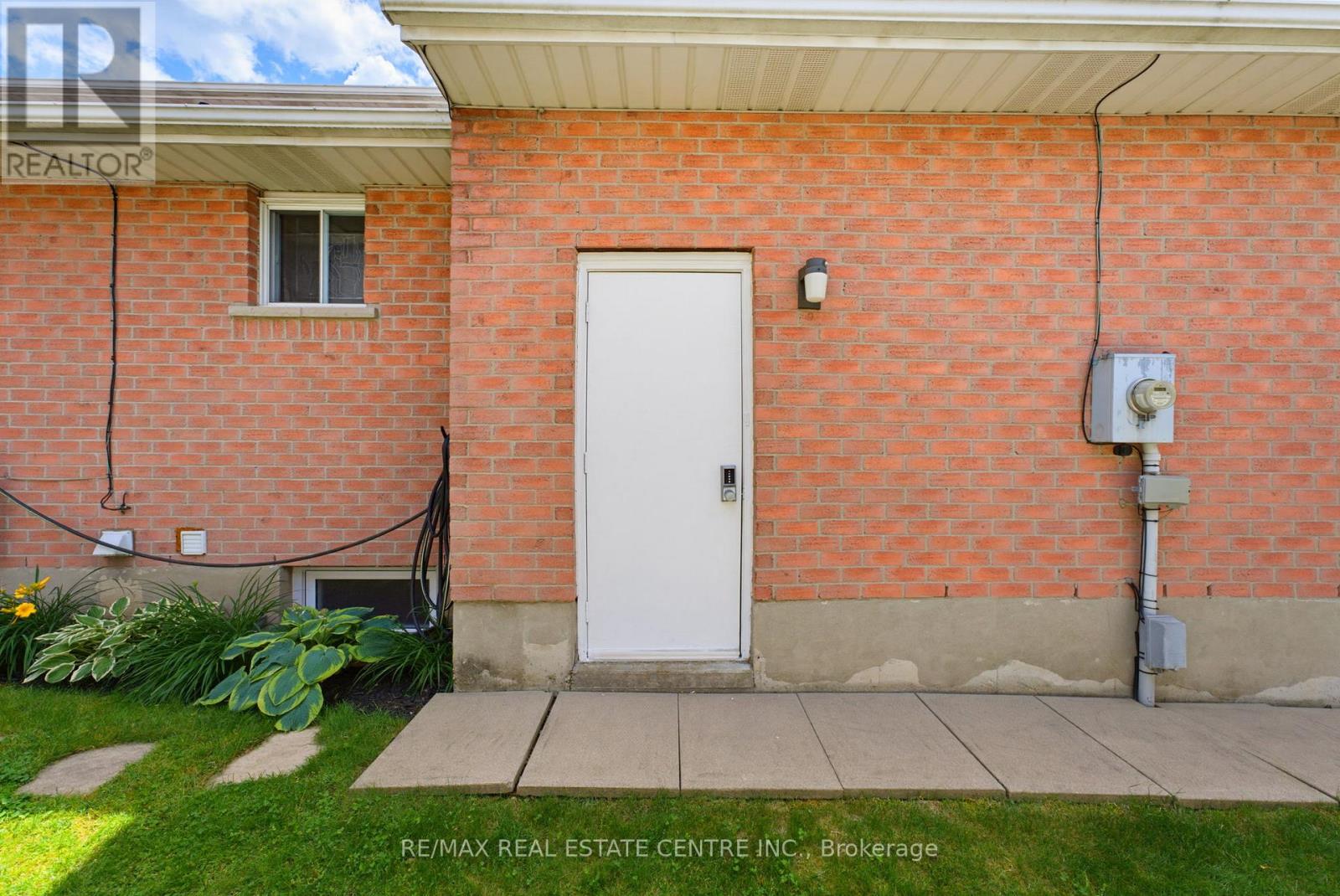 417 Cooper Street Property Photo 26