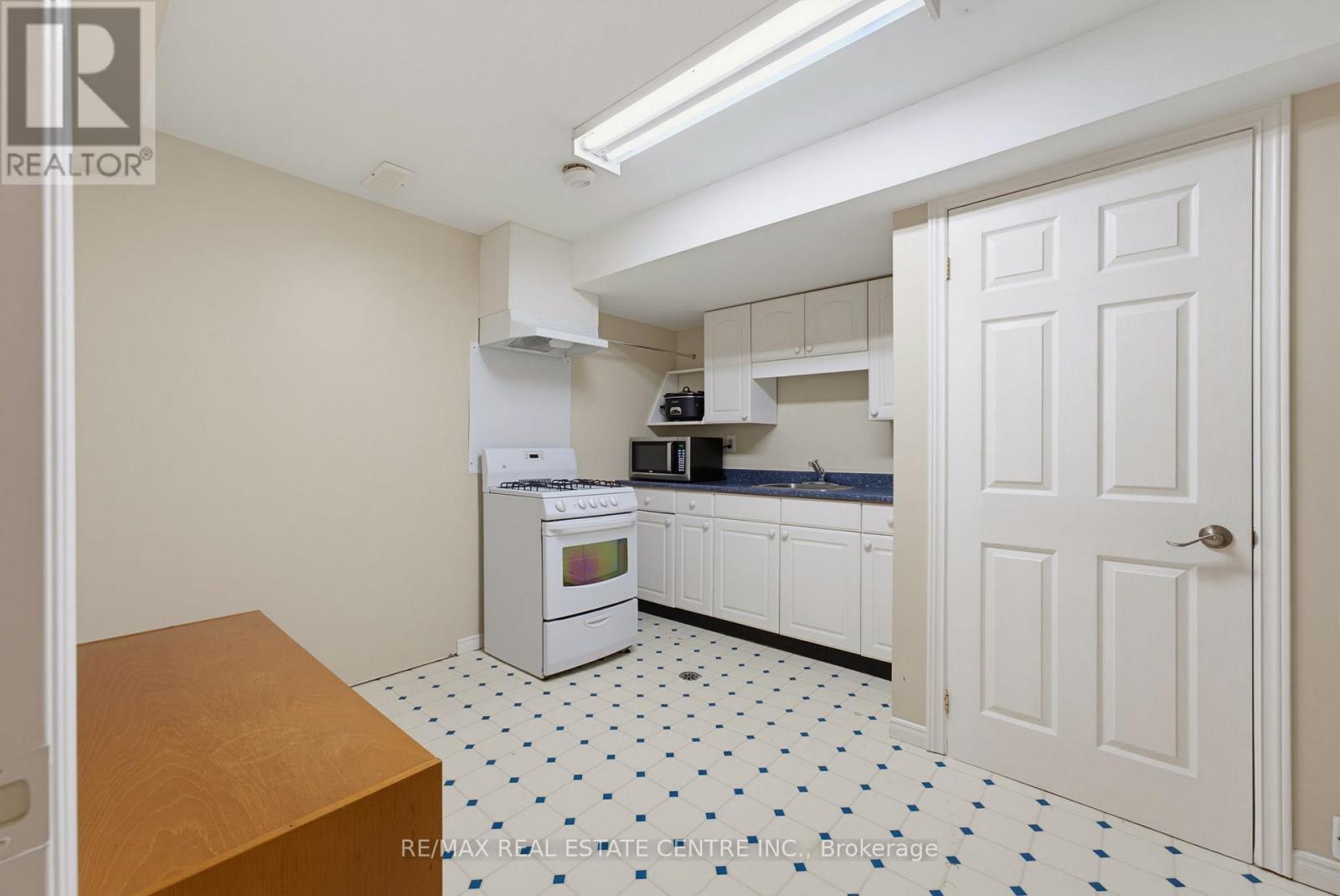 417 Cooper Street Property Photo 29