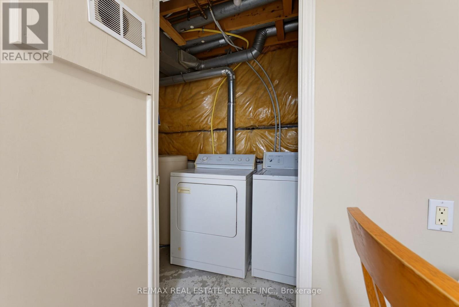 417 Cooper Street Property Photo 37