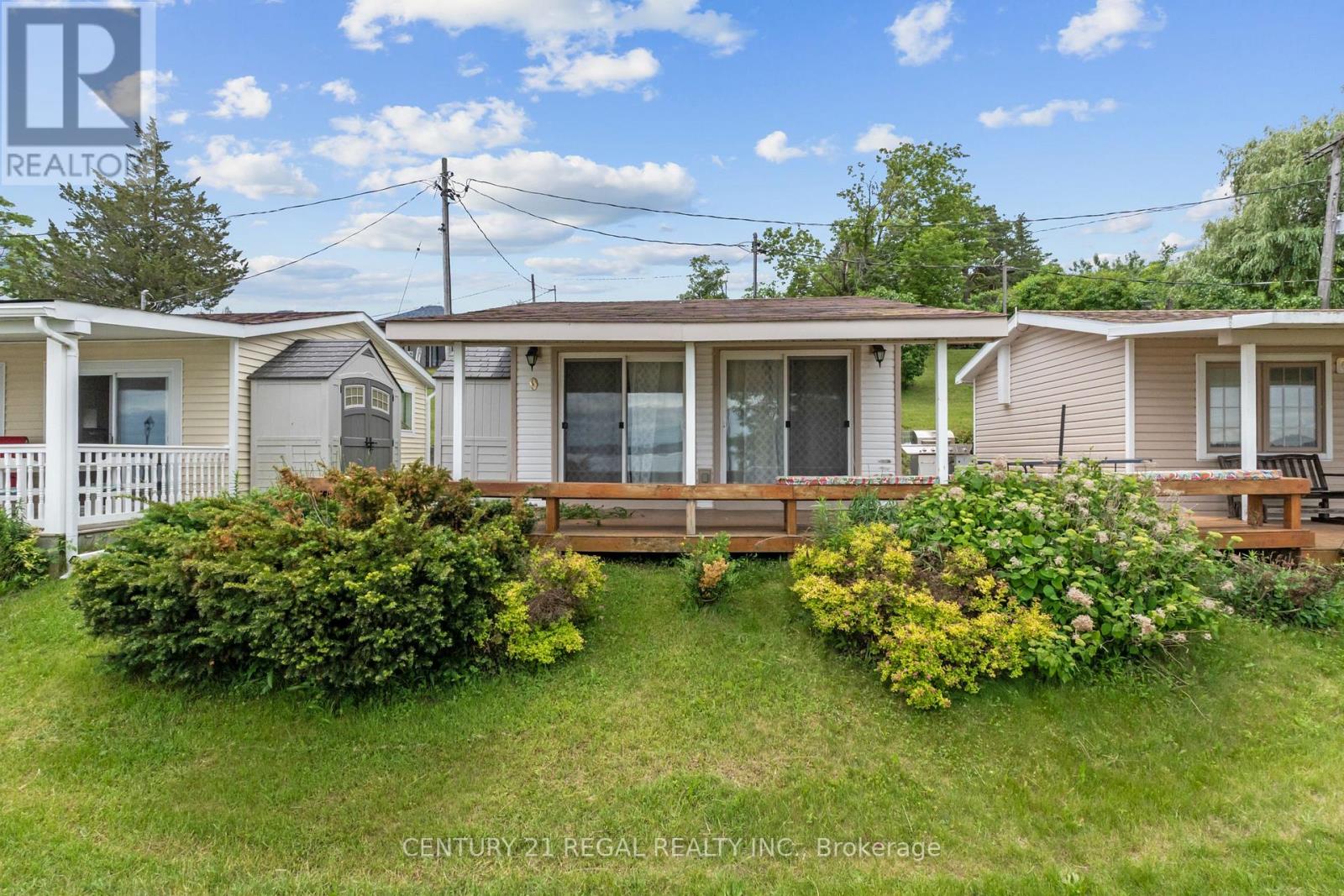 5026 Rice Lake Dr Drive N Property Photo 12