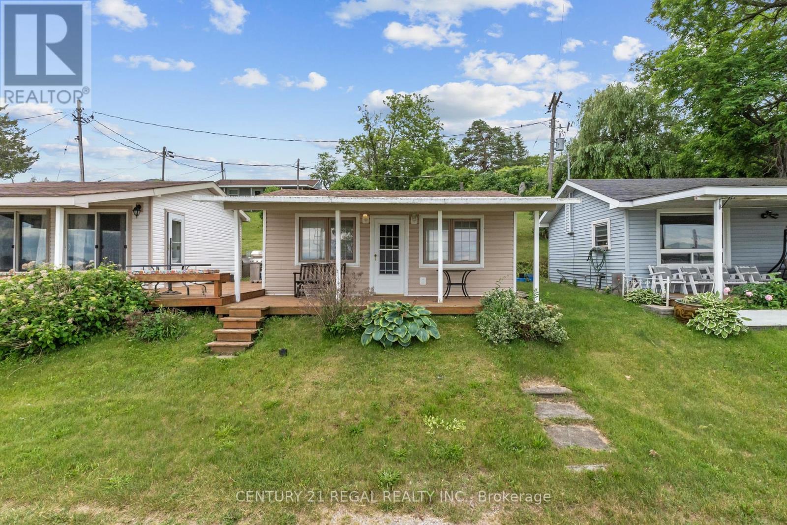 5026 Rice Lake Dr Drive N Property Photo 14
