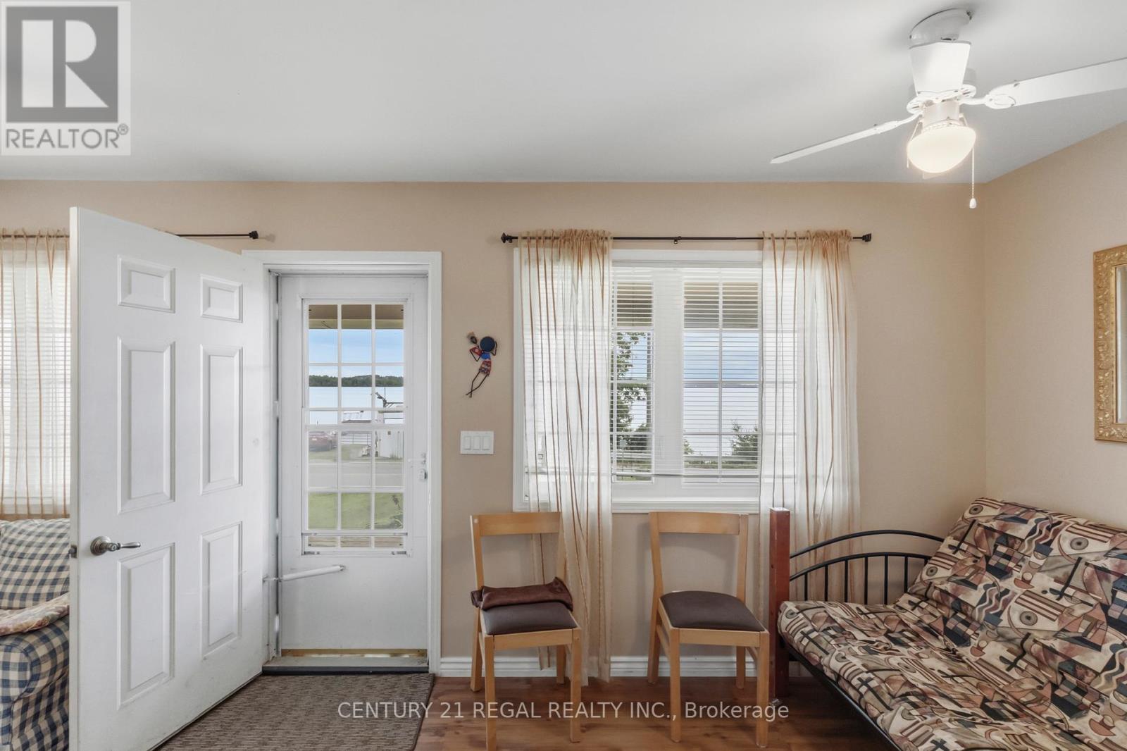 5026 Rice Lake Dr Drive N Property Photo 15