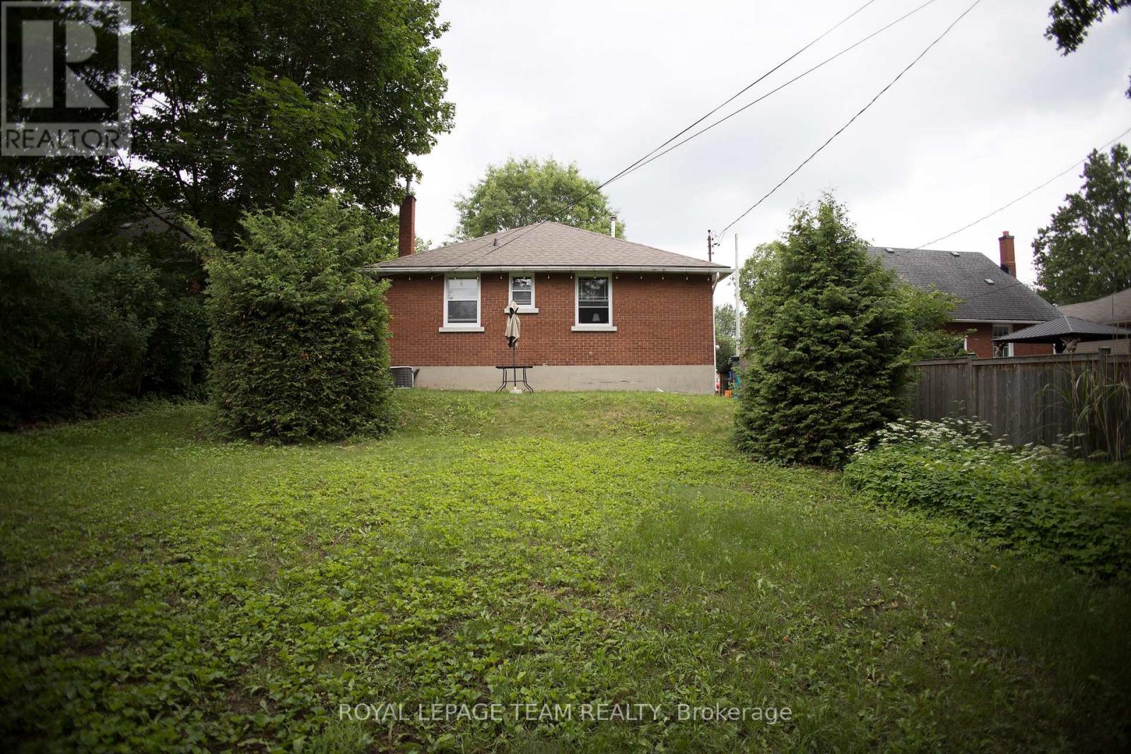 1339 Kilborn Avenue Property Photo 3