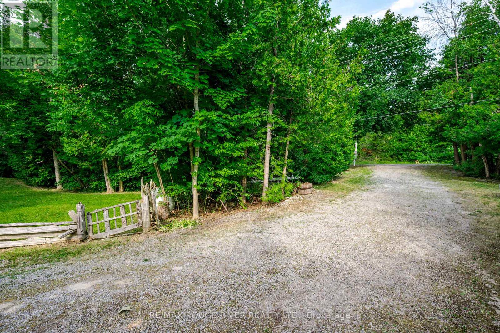 1280 Birchview Road Property Photo 16