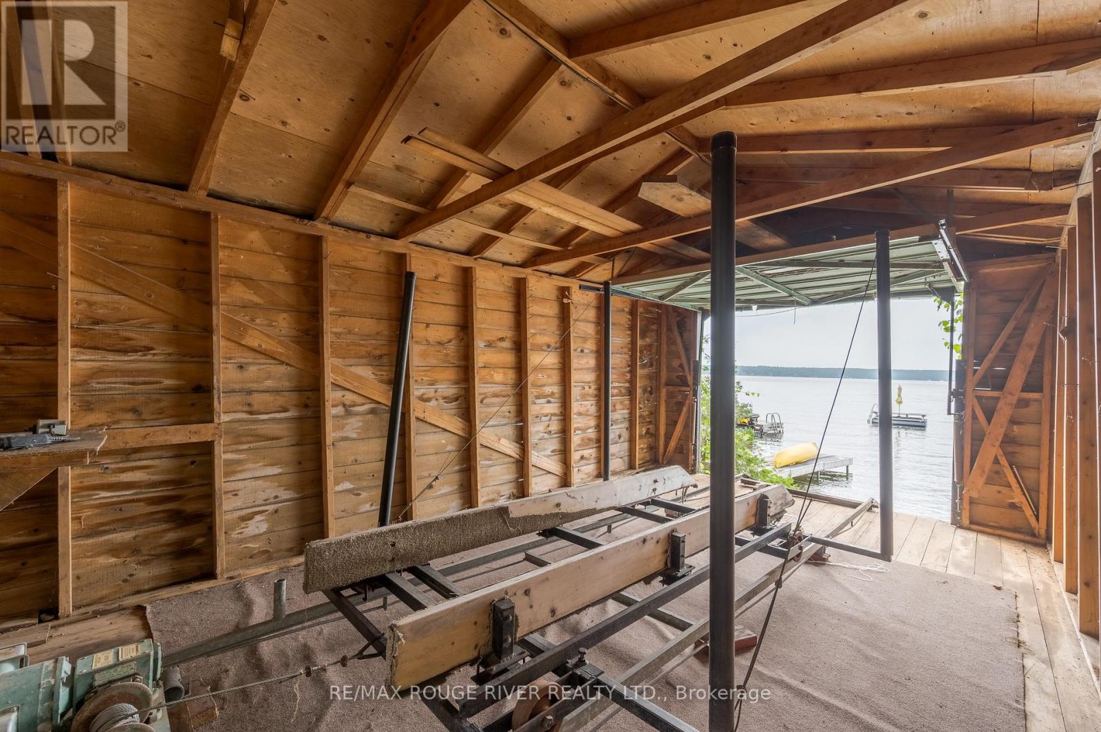 1280 Birchview Road Property Photo 42