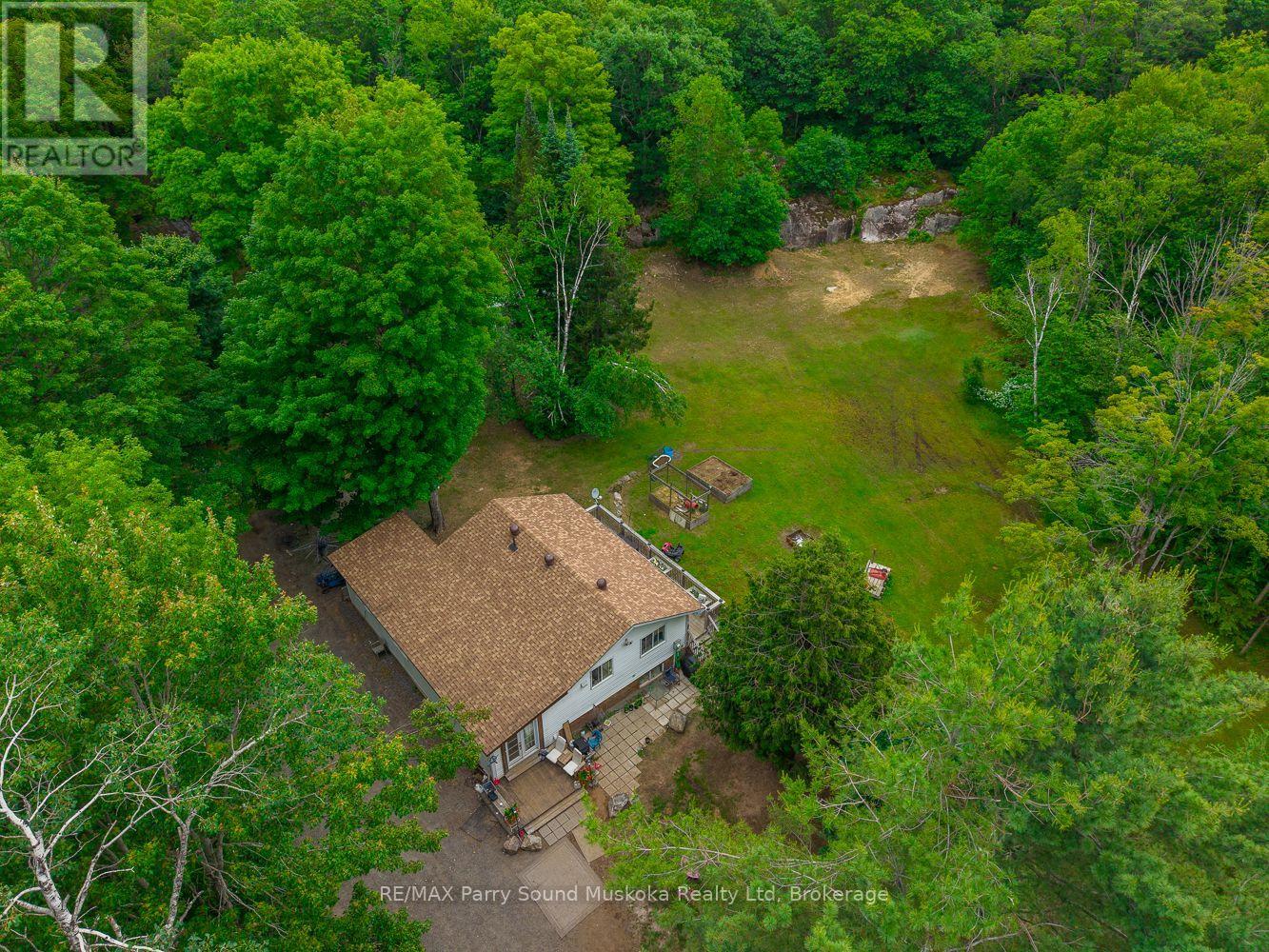 15 Toronto Lake Road Property Photo 5