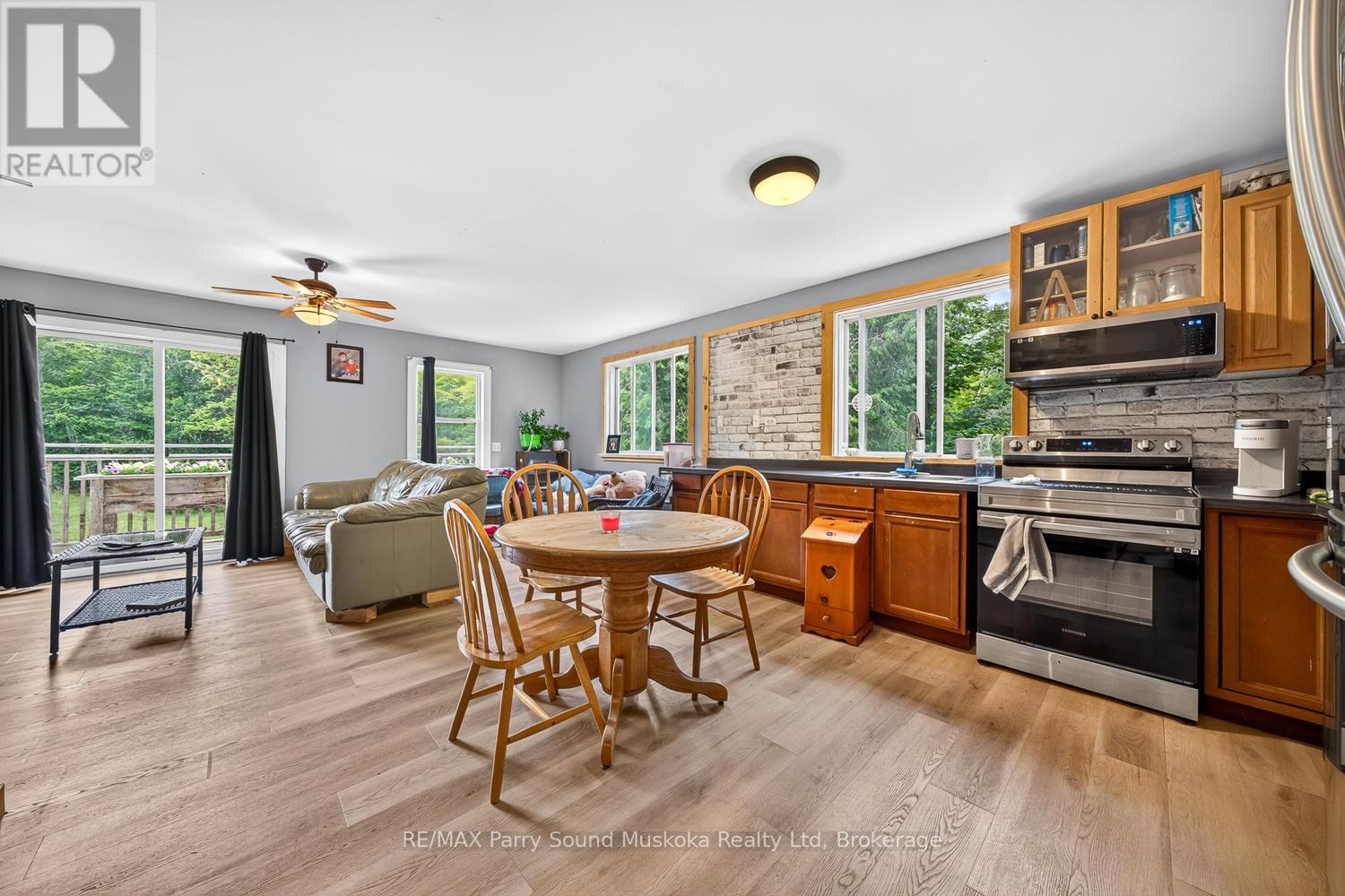 15 Toronto Lake Road Property Photo 16