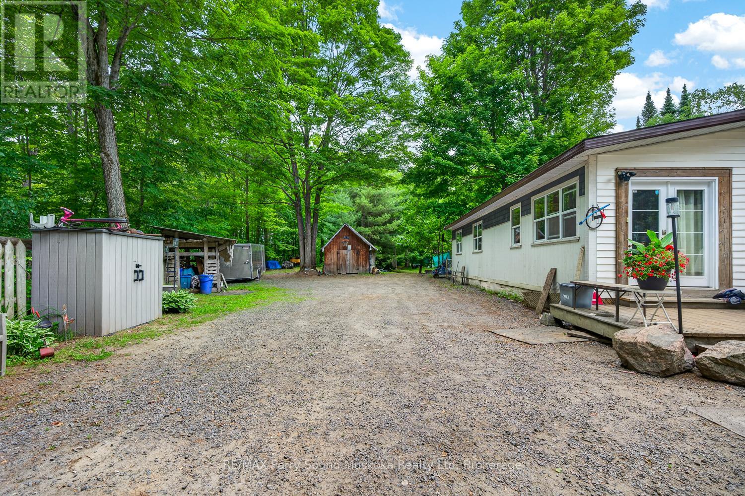 15 Toronto Lake Road Property Photo 34