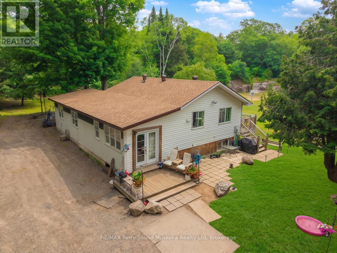 15 Toronto Lake Road Property Photo 37