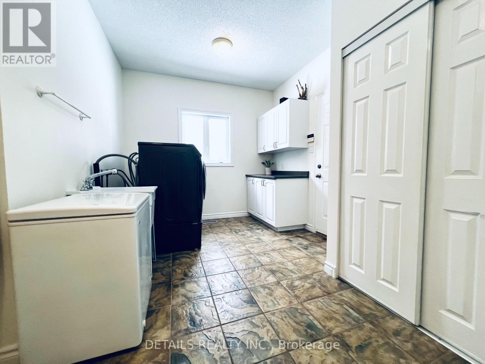 461 John Aselford Drive Property Photo 23