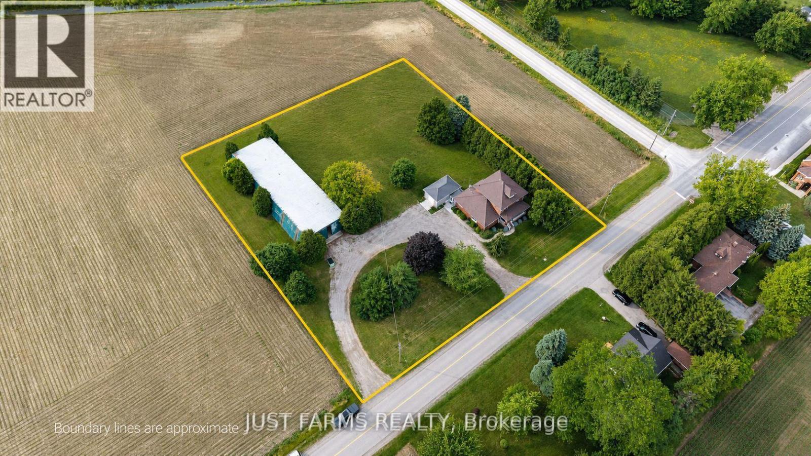 8297 St. Andrew's Line Property Photo 2