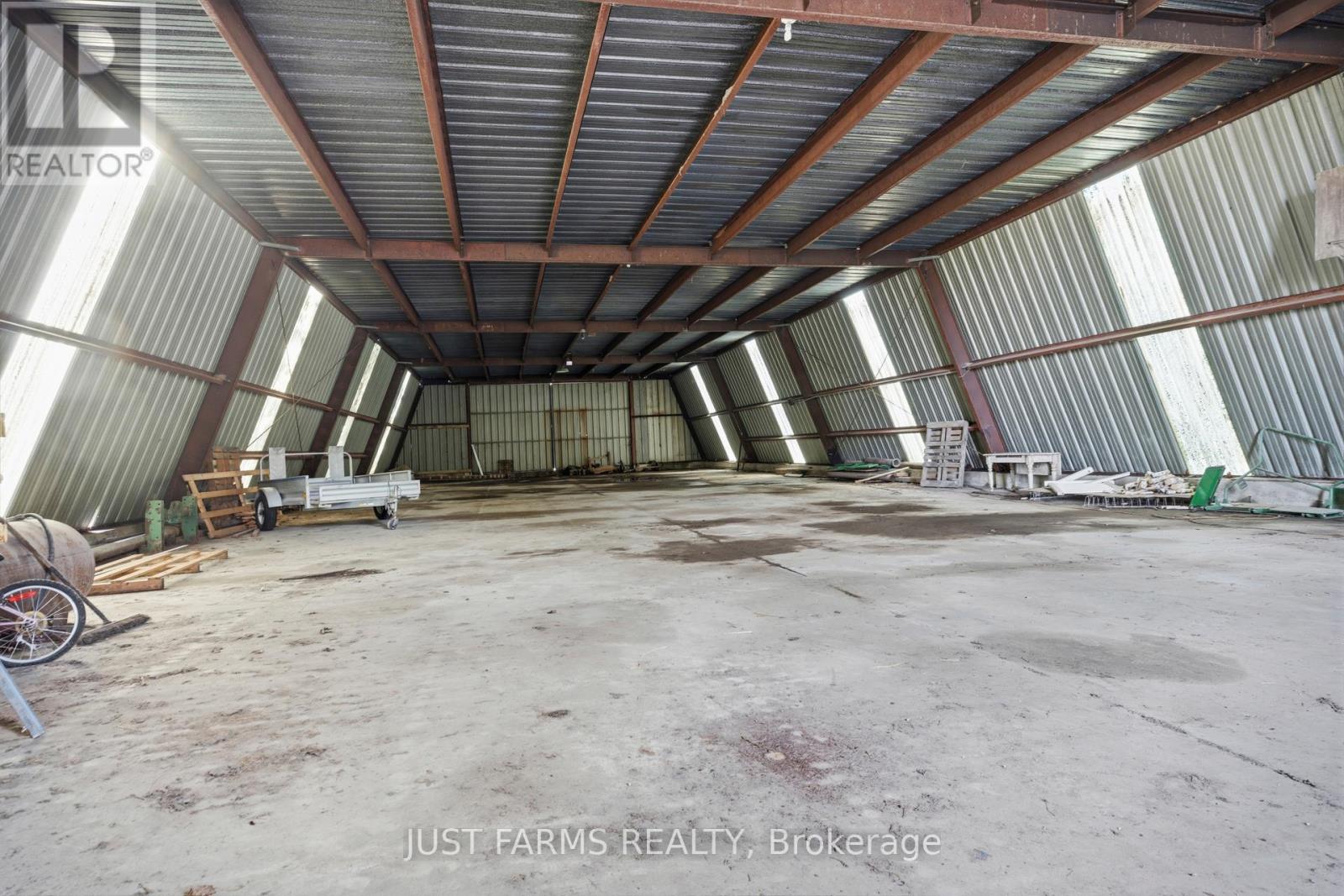 8297 St. Andrew's Line Property Photo 9