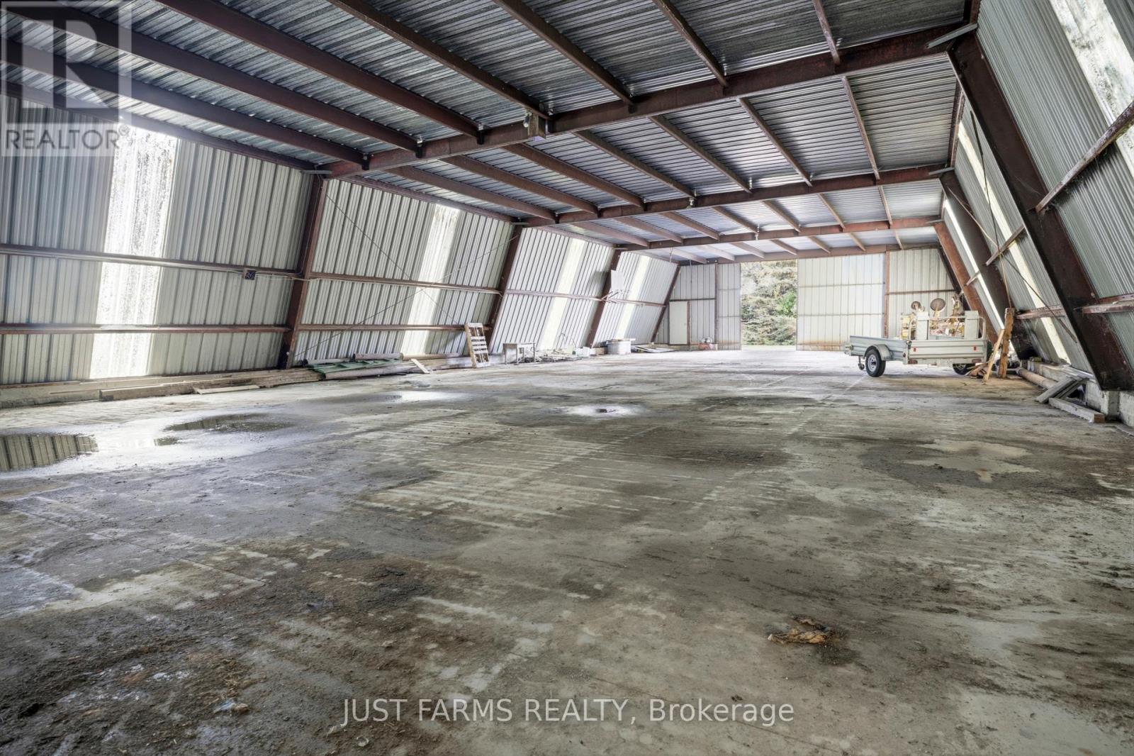 8297 St. Andrew's Line Property Photo 10