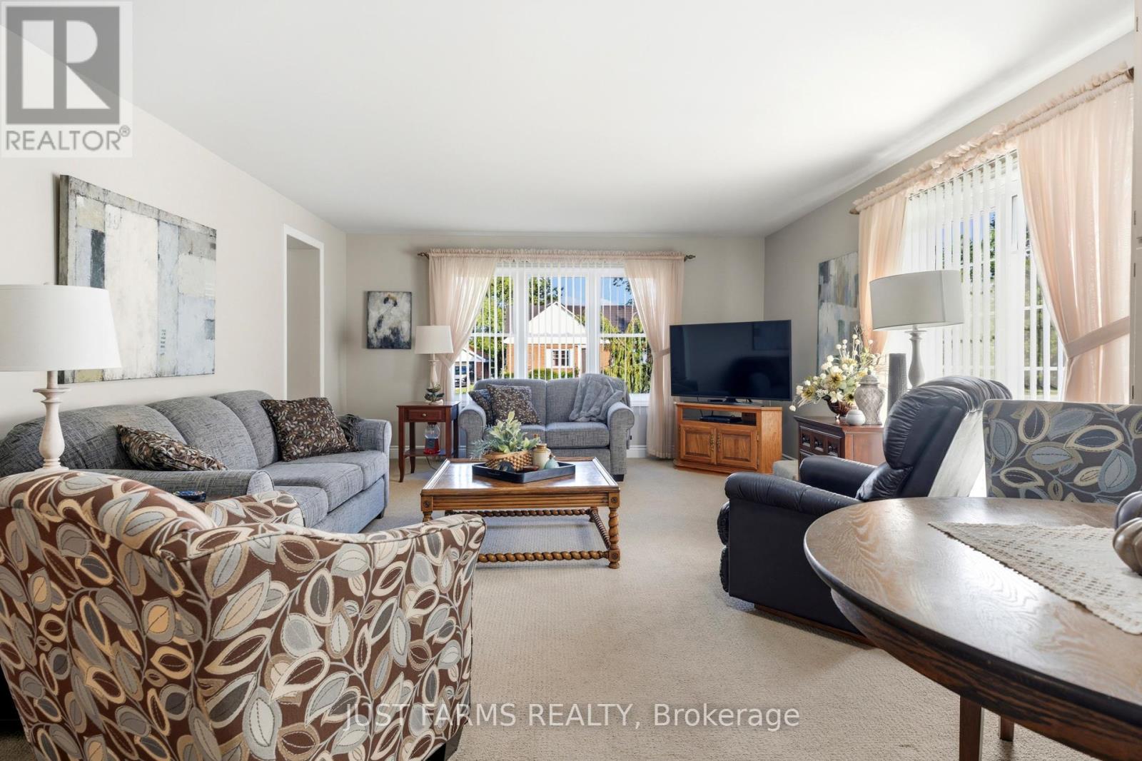 8297 St. Andrew's Line Property Photo 20