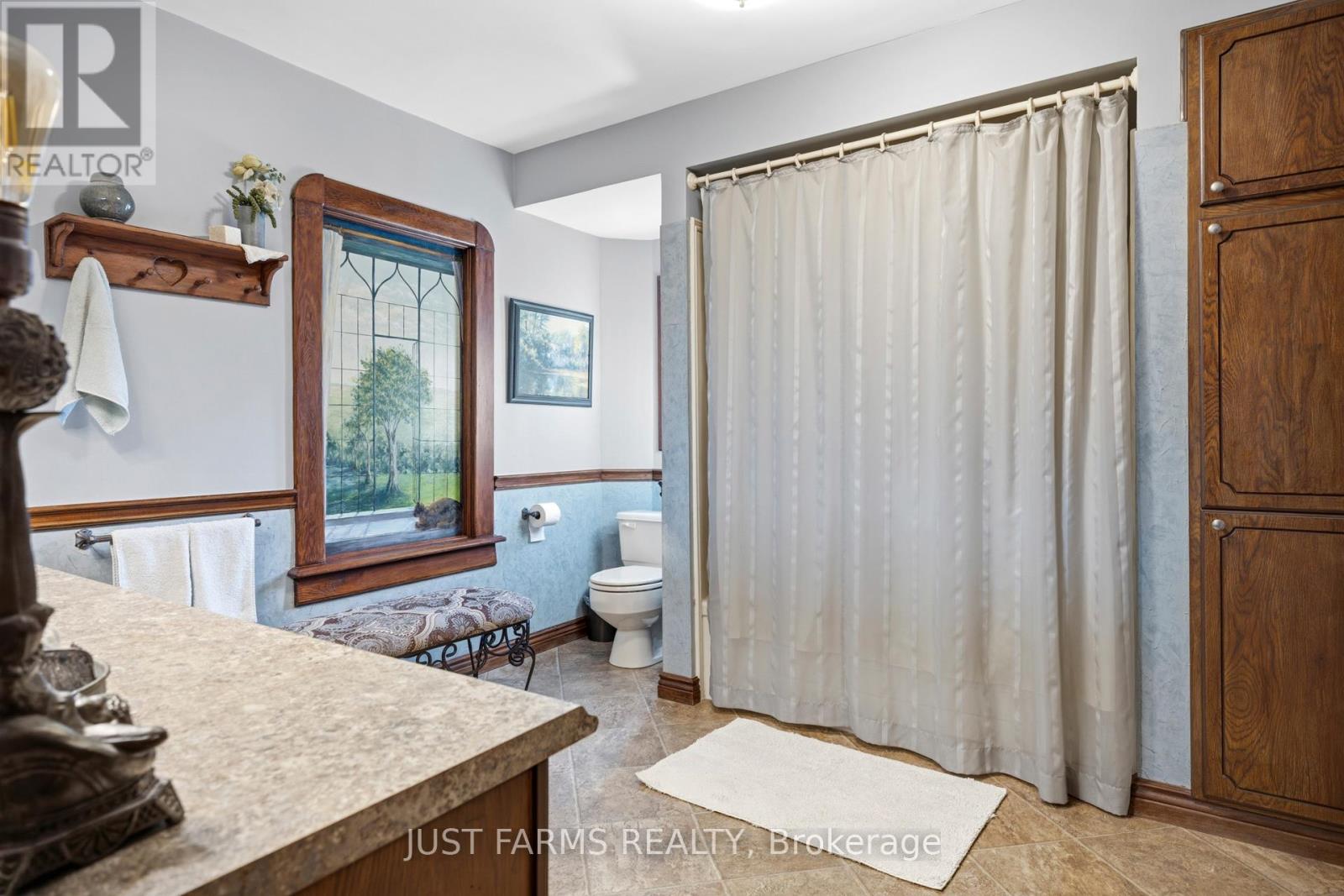 8297 St. Andrew's Line Property Photo 37