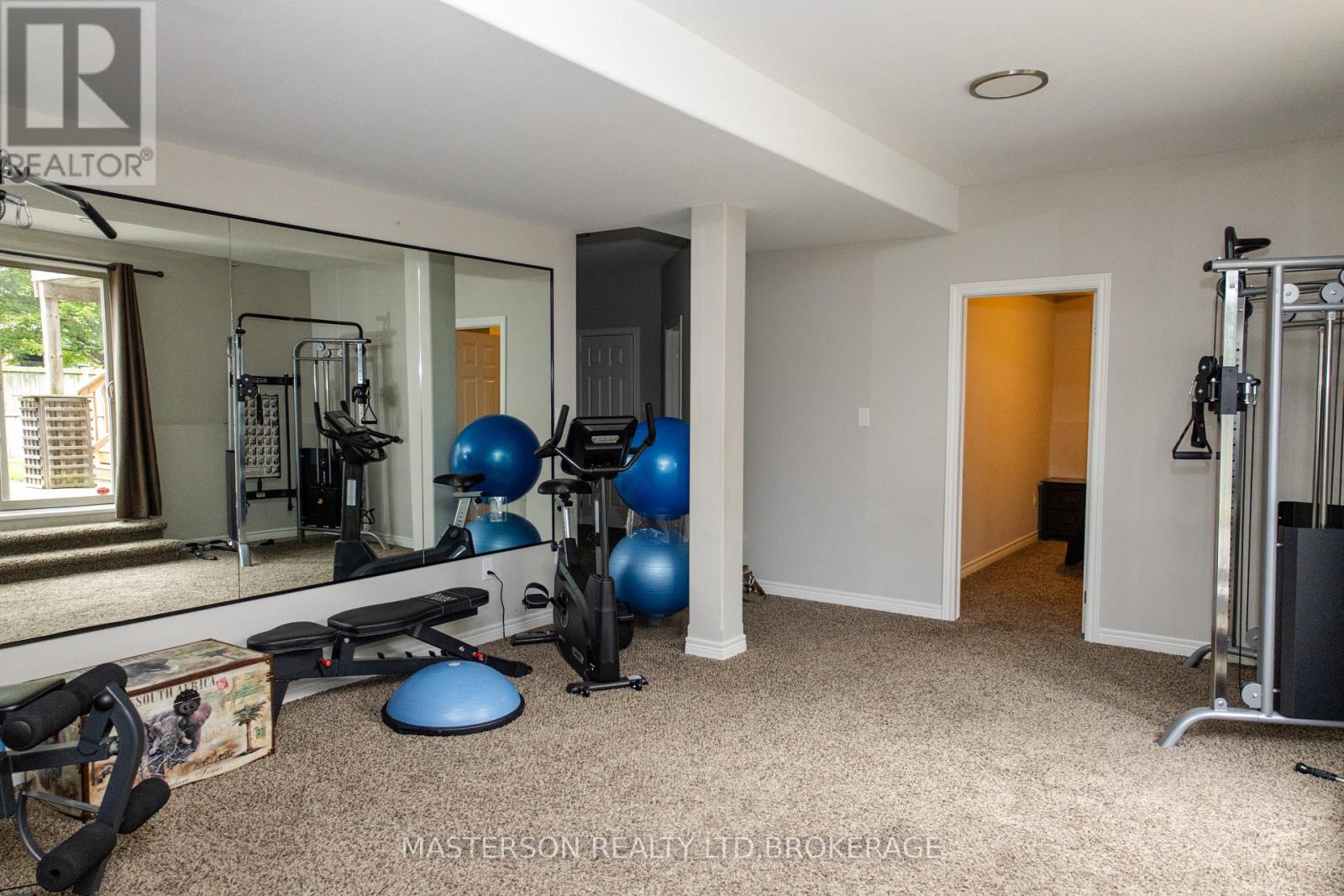 6662 Alina Court Property Photo 28