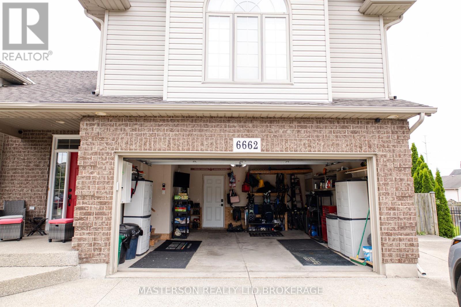 6662 Alina Court Property Photo 34