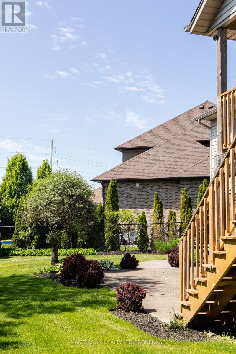 6662 Alina Court Property Photo 42