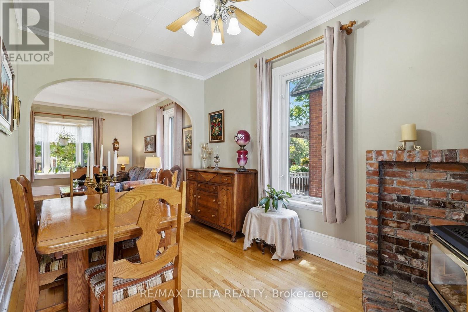 28 Jay Street Property Photo 17