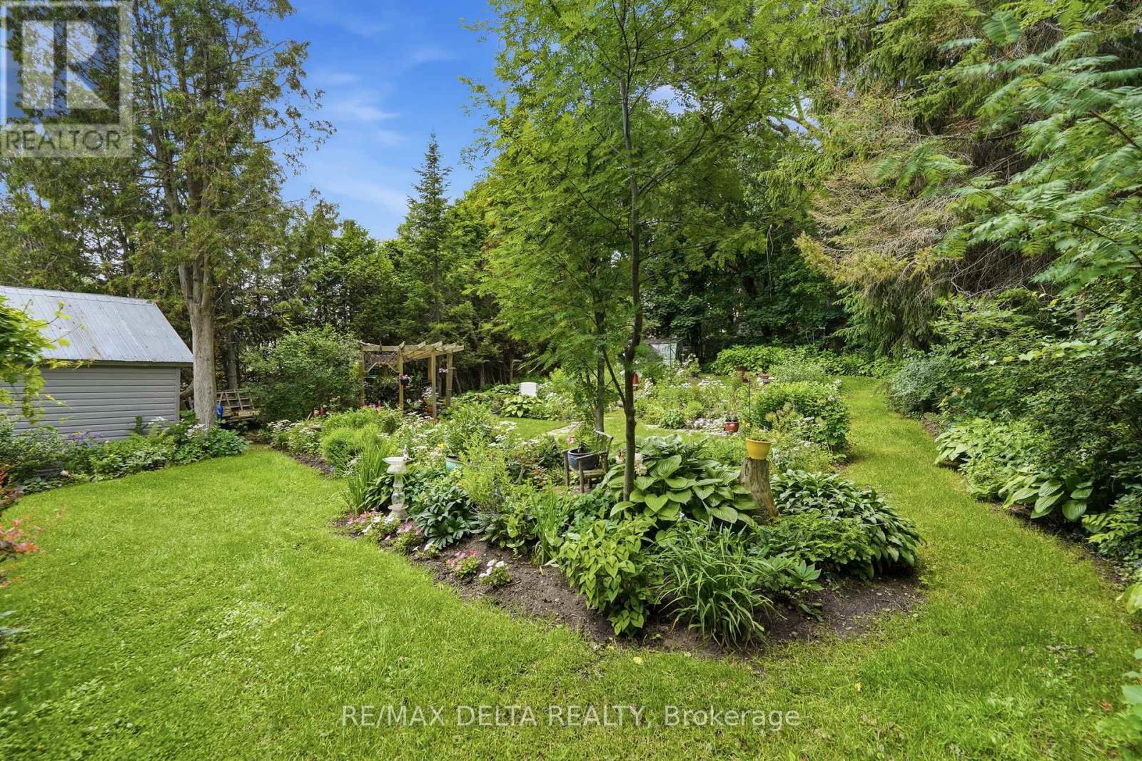 28 Jay Street Property Photo 31
