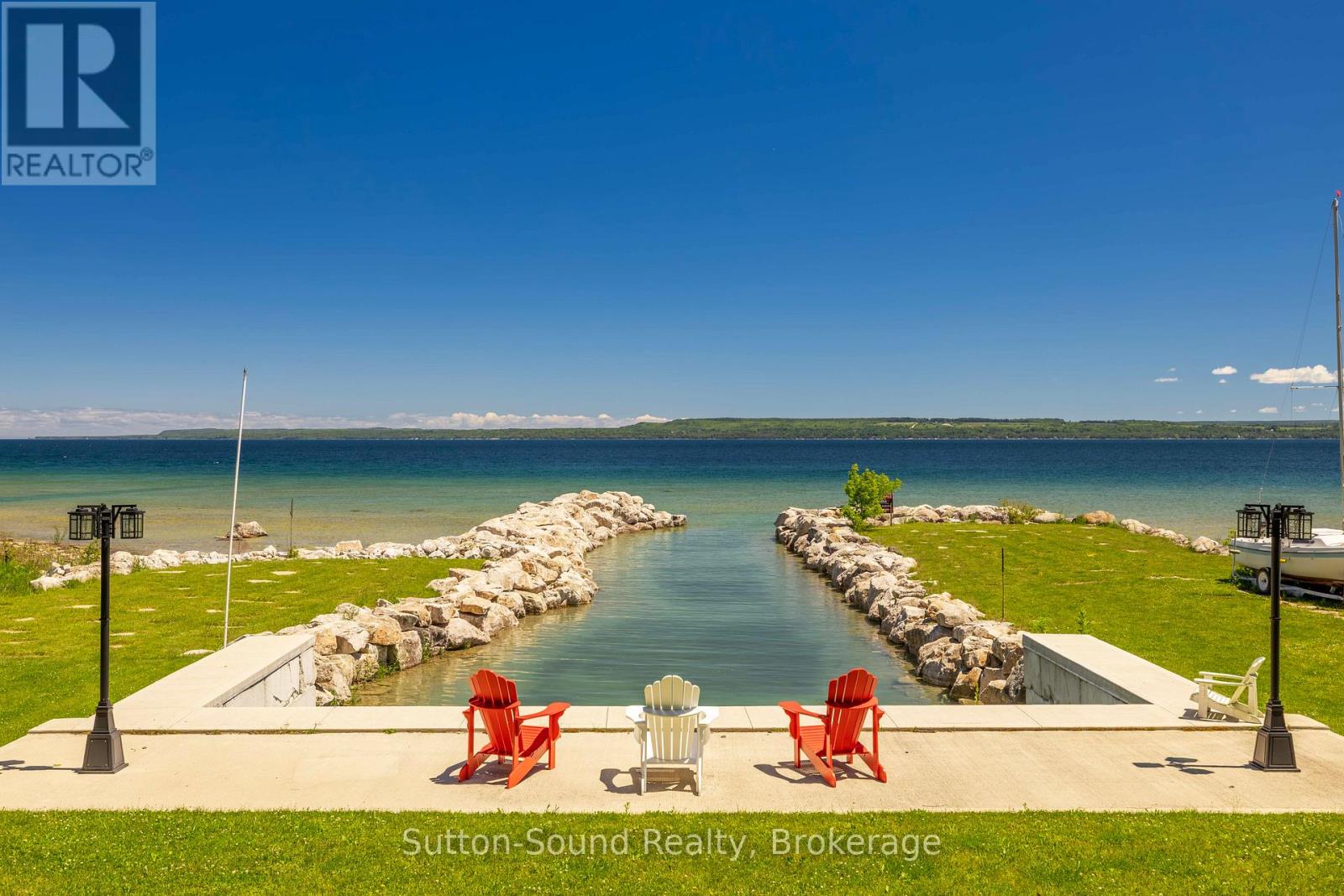 339605 Presqu'ile Road Property Photo 3