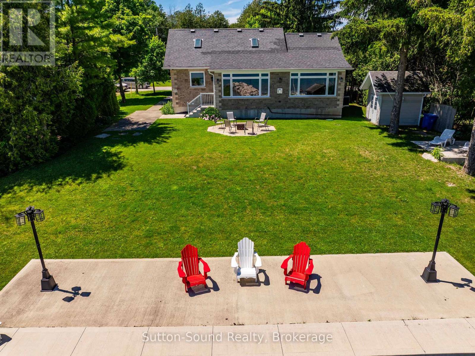339605 Presqu'ile Road Property Photo 45